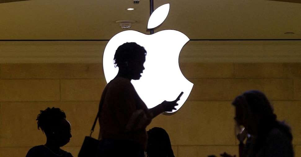 Apple testa “Apple GPT”, il titolo corre a Wall Street