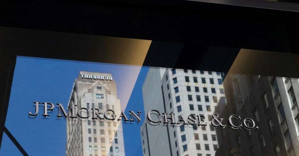 JPMorgan, gli utili corrono oltre le stime