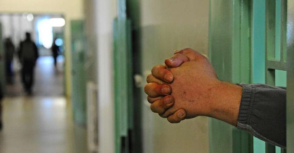 Sicurezza, sì al carcere per i blocchi stradali. Detenute madri, resta la stretta