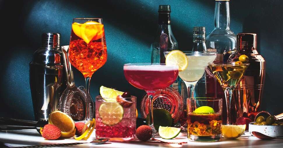 Alcolici in picchiata con Campari ko a Milano, male anche Diageo a Londra