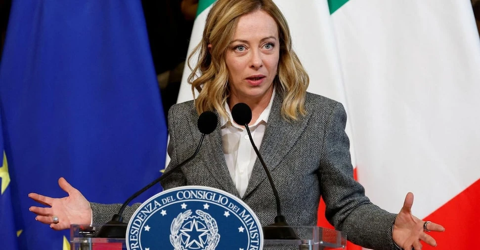 Perché Moody’s ha alzato l’outlook dell’Italia: ecco le 3 ragioni