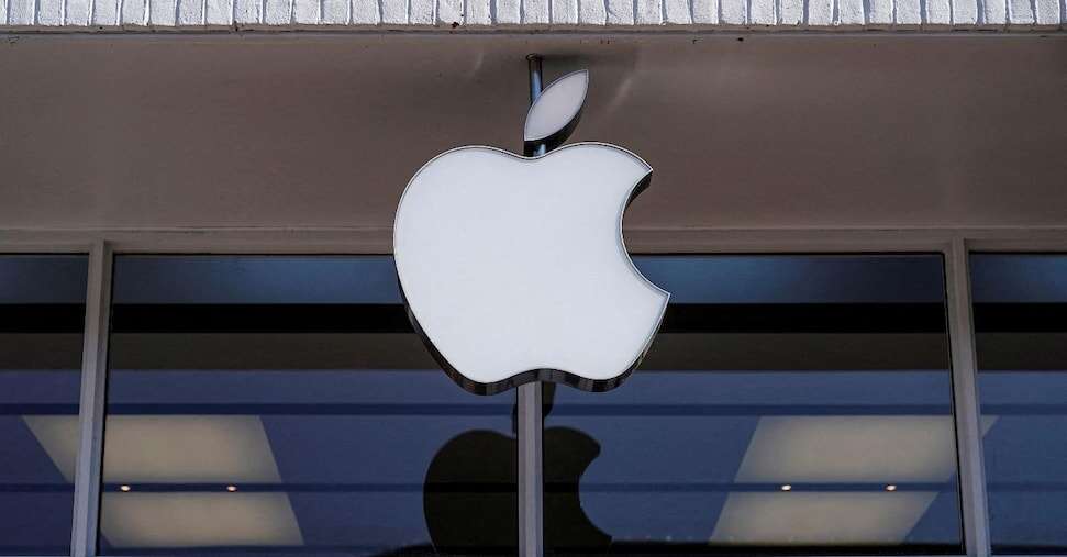 Apple, l’addio all’auto elettrica per fare un iPhone intelligente