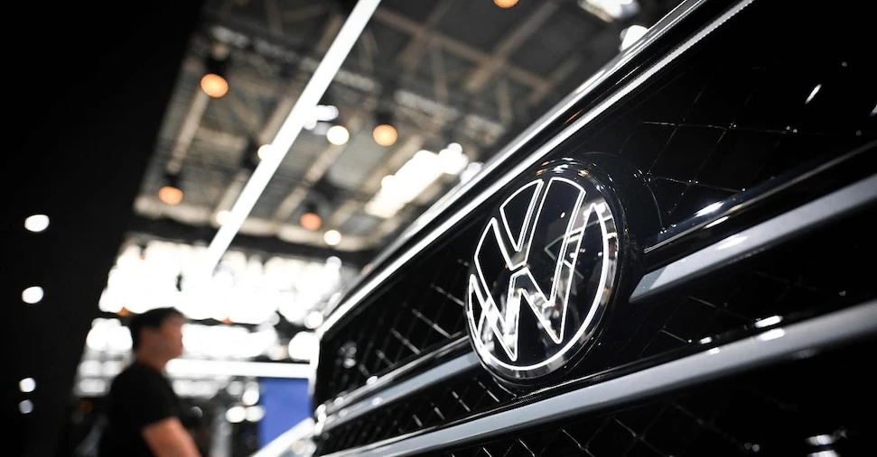 Volkswagen, gli utili cadono del 20% nel trimestre