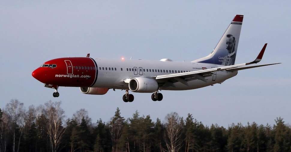 Allarme Utili per Norwegian Air: il titolo crolla del 17% alla Borsa di Oslo