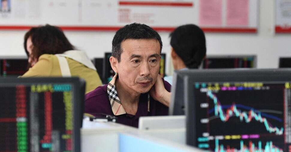 Borse, Asia mista. In Cina il manifatturiero cala per il quarto mese di fila