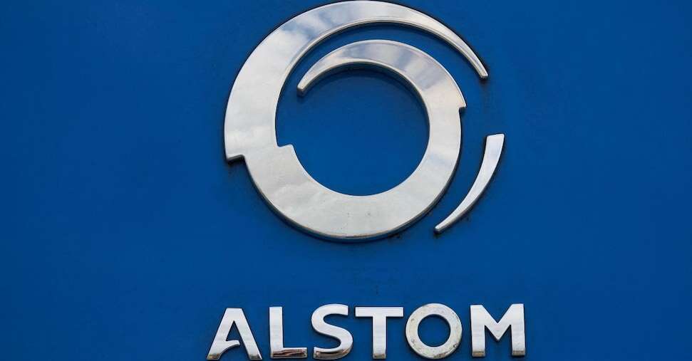 Il big dei treni Alstom annuncia flusso di cassa negativo, il titolo precipita a Parigi