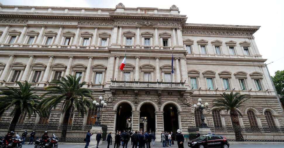 Banche: chiusi altri 800 sportelli nel 2023, nel Sud Italia rischio deserto