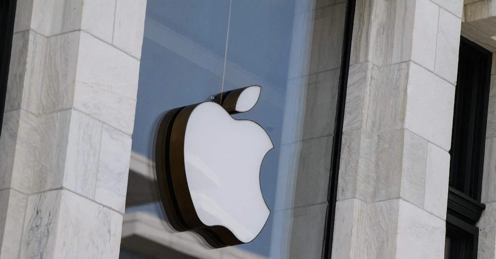 «Lo spot dell’iPad schiaccia l’ingegno umano». Apple costretta a ritirarlo
