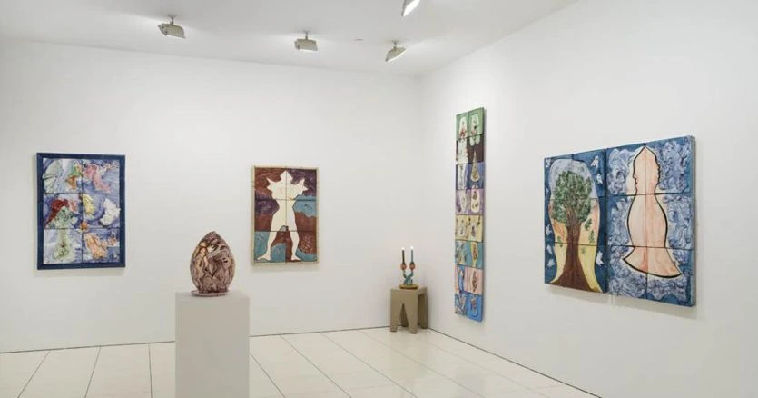 Lola Schnabel, plastiche alchimie per la novella Circe delle ceramiche