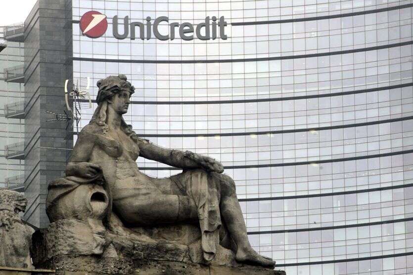 Rally di Unicredit con conti record e guidance oltre attese