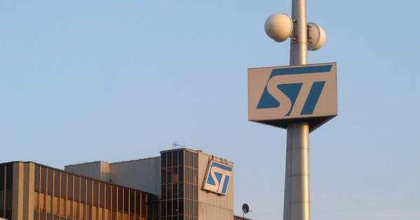 St in evidenza, analisti Barclays stimano «un altro trimestre forte»