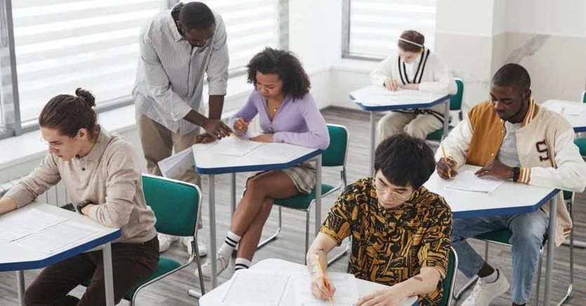 Viaggi studio all’estero: effetti positivi per il voto di maturità e la carriera professionale