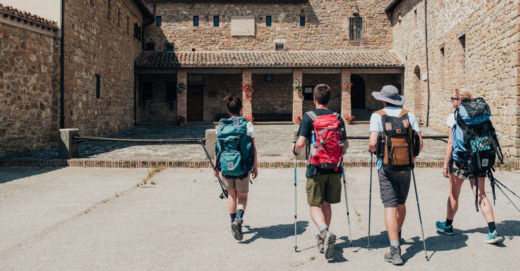 Cammini Aperti, alla scoperta dell’Italia a passo lento