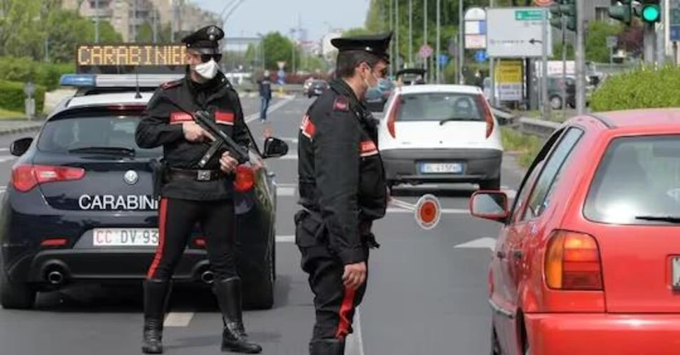 Ragazzi non entrano per l’alunno bullo: «Abbiamo paura»
