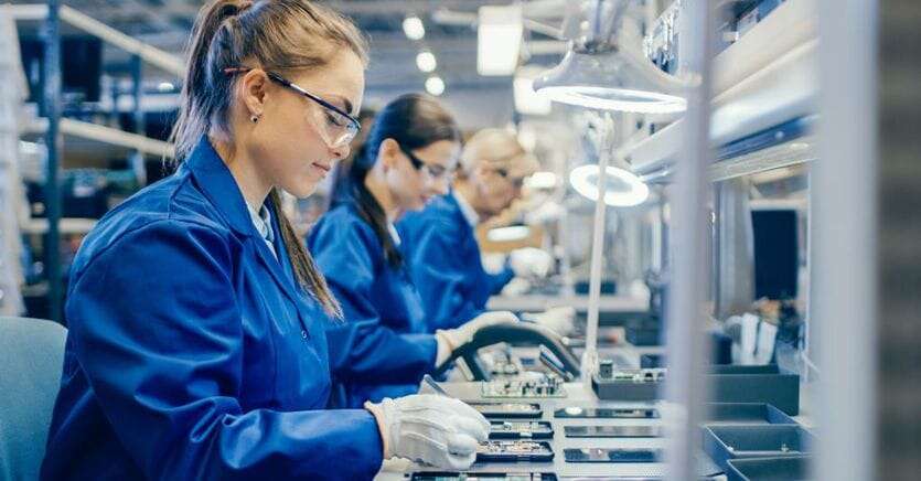 Le Marche sono la prima regione italiana per l’occupazione femminile nel settore high-tech