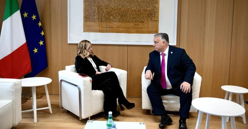 Meloni incontra Orban, alla premier il ruolo di pontiere sull’adesione dell’Ucraina