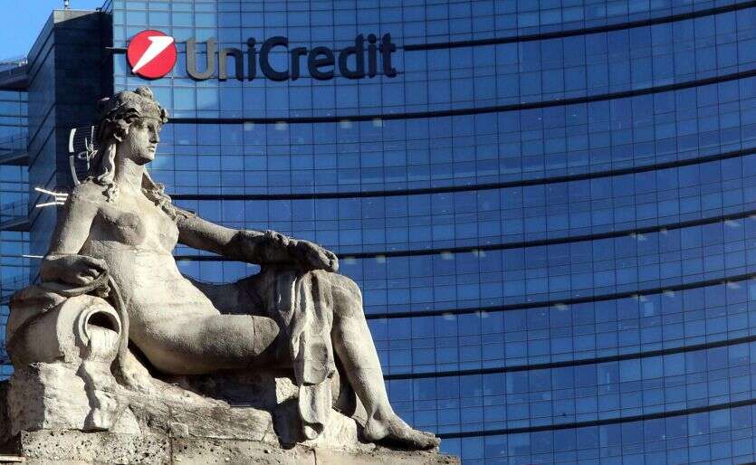 UniCredit pronta al nuovo buyback da 1 miliardo. Orcel: 2023 meglio delle attese