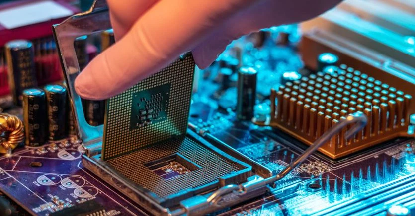 Tsmc potrebbe ridurre investimenti e manda in rosso settore chip. Debole St