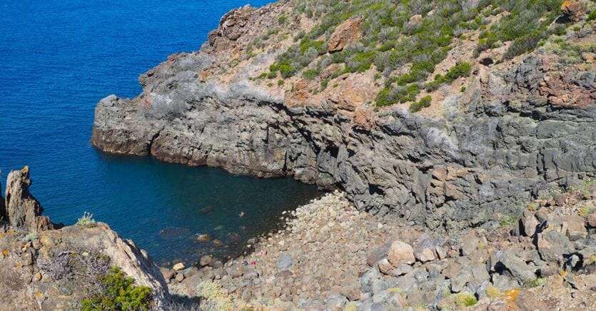 Dieci avventure a Pantelleria, scrigno di bellezza davanti all’Africa