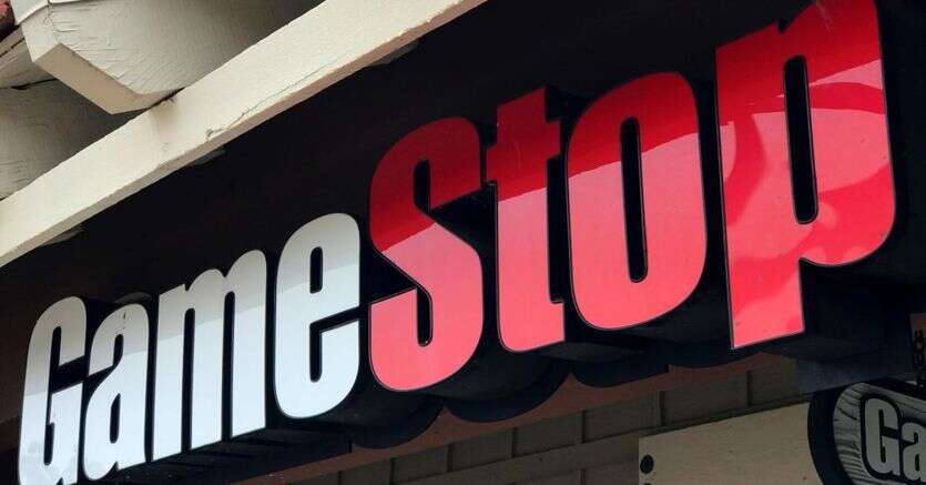 Gamestop, ribaltone al vertice: silurato l’ad, arriva “Meme King” Cohen. Titolo -20%