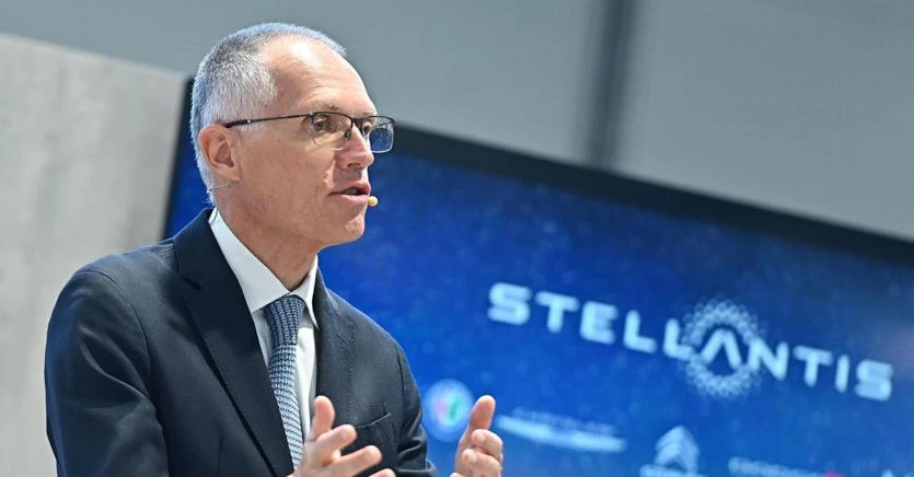 Stellantis sale anche se deludono i dati sulle immatricolazioni di marzo