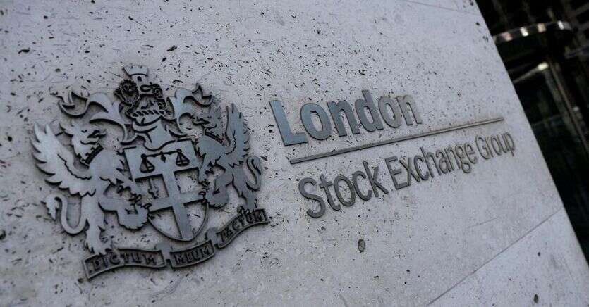 Vola a Londra STM Group, ok di principio a un'offerta da Psf Capital