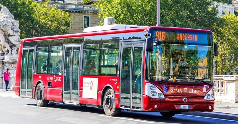 A rischio paralisi 1500 autobus in servizio nelle città. «Deroga o costretti al fermo»