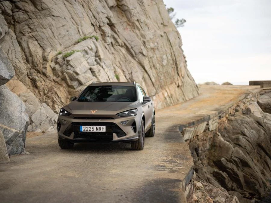 Cupra Formentor, le foto del riuscito restyling 2024