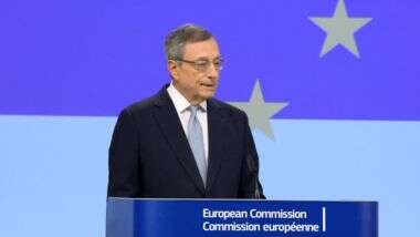 Draghi: innovazione è la priorità per rilanciare la crescita Ue