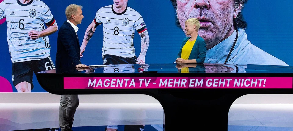 Sie versuchen es ja
