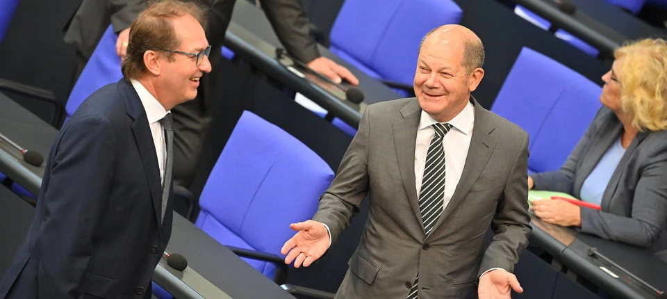 Dobrindt und Scholz lehnen Rente ab 68 ab