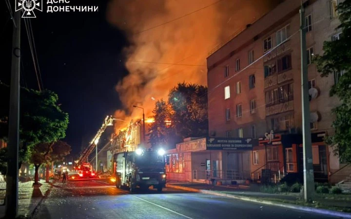 Головне за ніч та ранок суботи, 2 серпня: удари по Дружківці та Краматорську, понад 170 боєзіткнень, вибухи в Росії