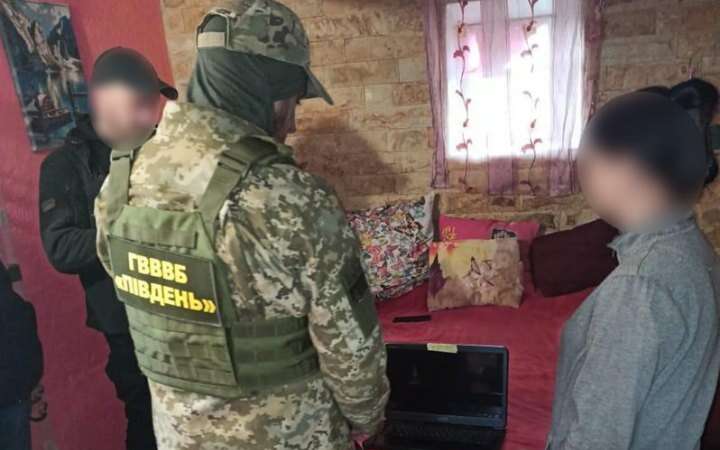 ​На Вінниччині дві жінки збирали і поширювали дані про прикордонників і блокпости Сил оборони