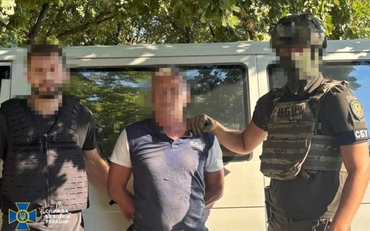 У Херсоні затримали 65-річного місцевого жителя за підозрою у коригуванні ворожого вогню