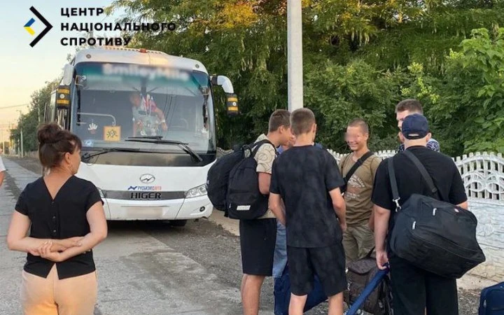 Спротив: окупанти вивезли українських дітей до РФ під виглядом 