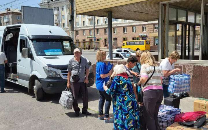 Влада Торецька закликала жителів якнайшвидше евакуюватися з міста