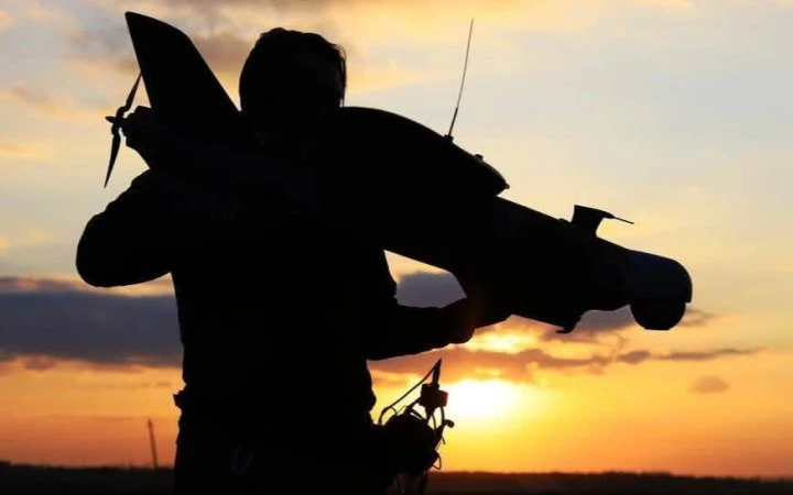 Уряд розширив контракт для 18-24 річних: для операторів дронів буде чіткий термін служби – 2 роки