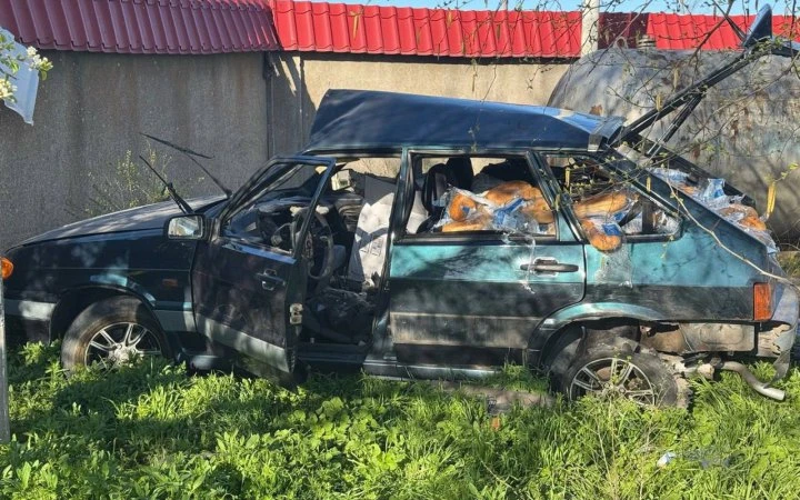 На Херсонщині росіяни знищили авто з гуманітарним хлібом