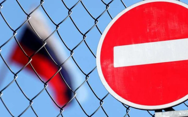 Британія вводить санкції проти підрозділів російського ГРУ за бомбардування Маріупольського театру і кібероперації в Європі