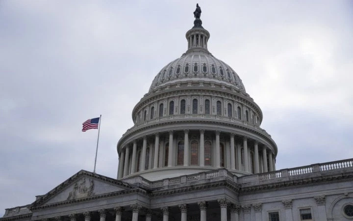 Палата представників США підтримала обмеження воєнних повноважень Трампа