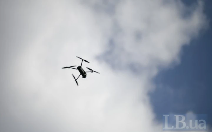 У Німеччині зафіксували польоти невідомих дронів, поліція посилює заходи безпеки