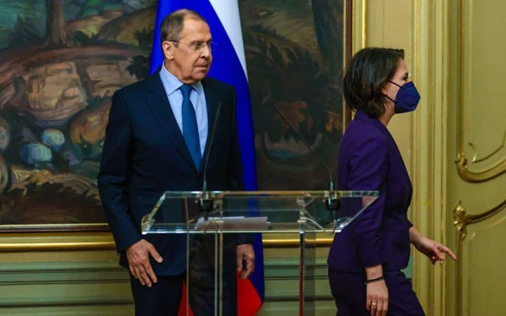 Бербок - Лаврову: