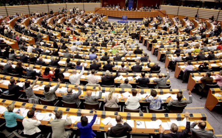 Європарламент відклав голосування за звіт про вступ Північної Македонії до ЄС через Болгарію