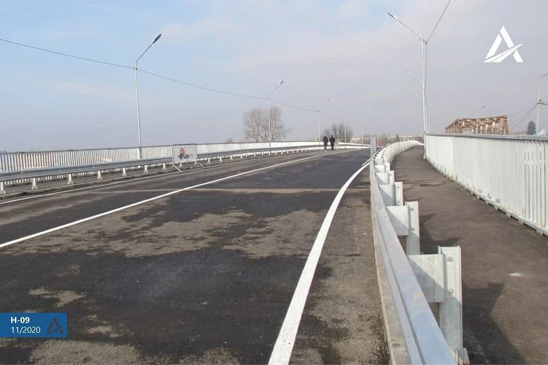 На Закарпатті добудували міст через Тереблю, закладений ще в 2006 році