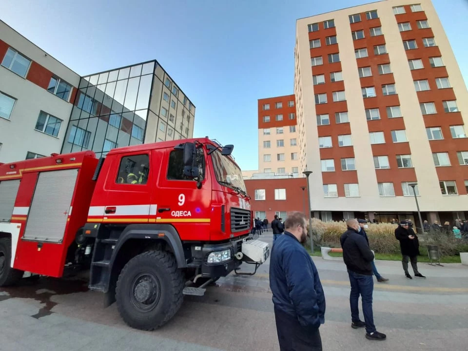 Одеську ТВК “замінували”, працює поліція