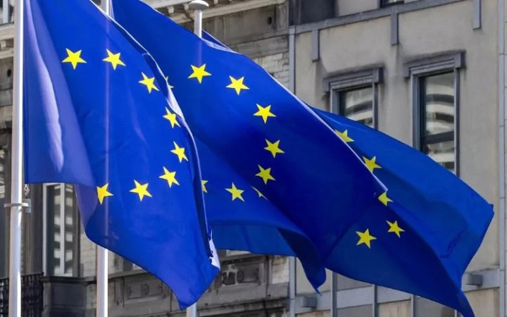 Reuters: ЄК пропонує 25% зустрічні тарифи на імпорт деяких товарів із США