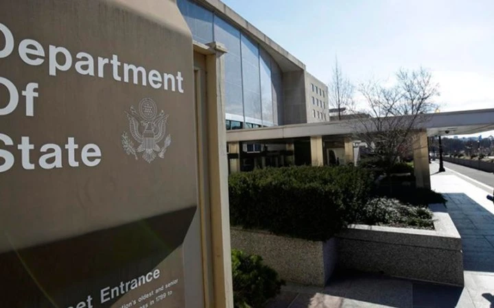 Держдеп: США більше не будуть посередником у переговорах із Росією та Україною. Сторони мають домовитися самі