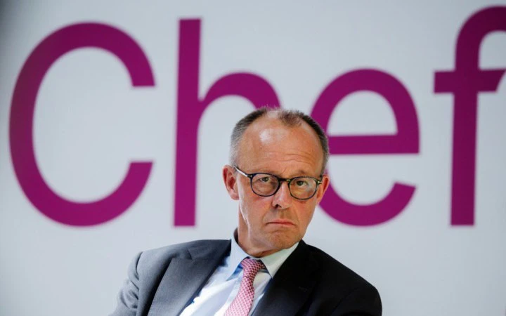 Мерц: у Німеччини немає жодних підстав для надання притулку біженцям з Сирії