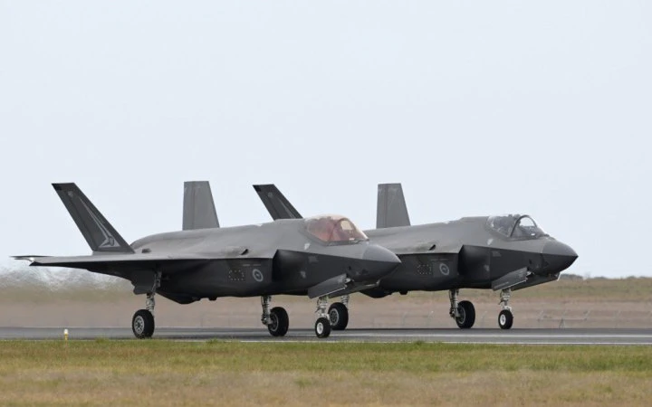 Швейцарські політики наполягають на скасуванні угоди щодо F-35 після мит Трампа