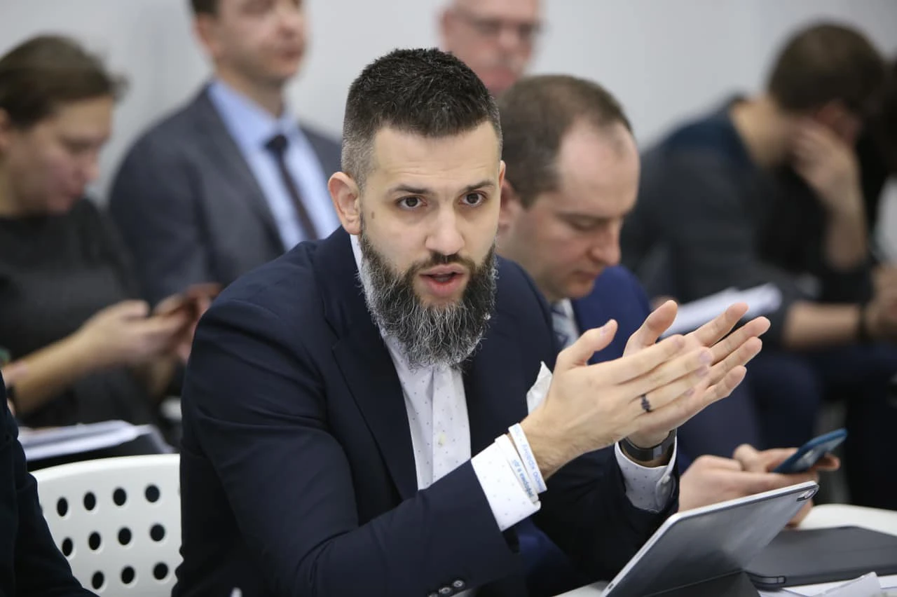 Друг Кличка, однокурсник Порошенка. Хто стане головним митником України